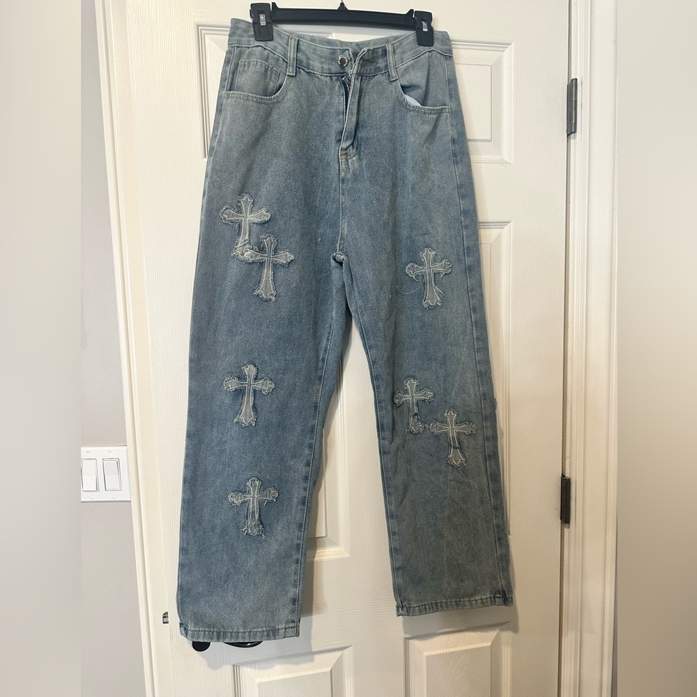 Baggy Jeans with patches